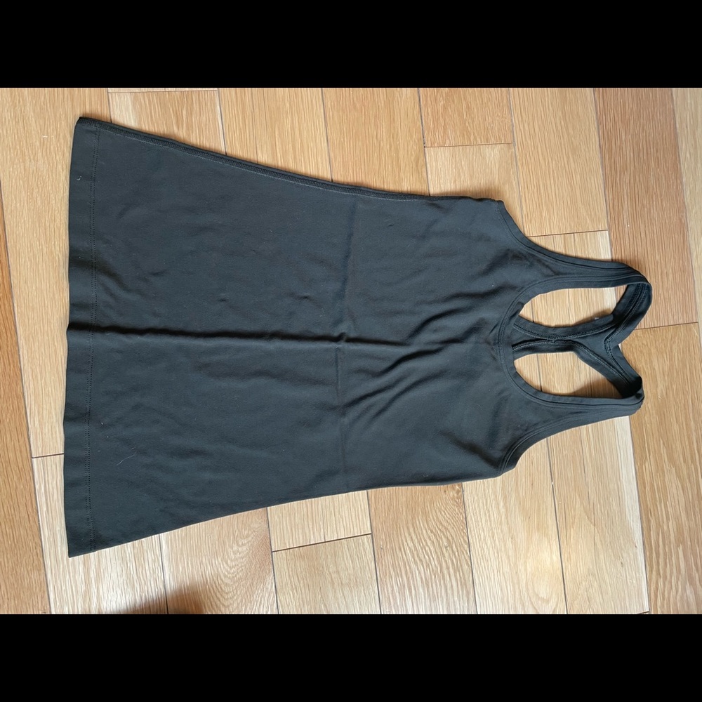 Lululemon top